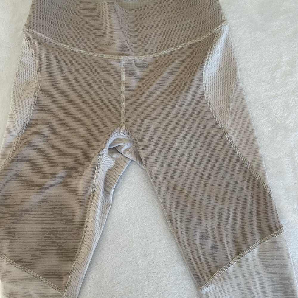 Outdoor voices tech sweat two tone colorblock 7/8 leggings - Picture 14 of 14